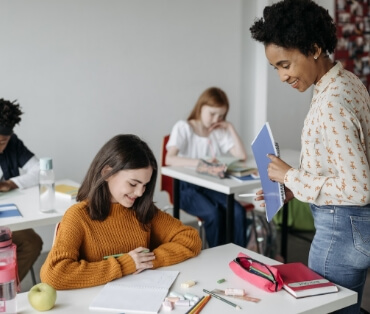 Dolore aute irure dolor in reprehenderi nt voluptate velit cillum dolore