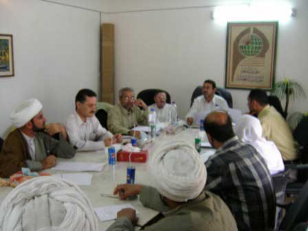 مناقشة الدستور العراقي الدائم في جامعة أهل البيت(عليهم السلام)