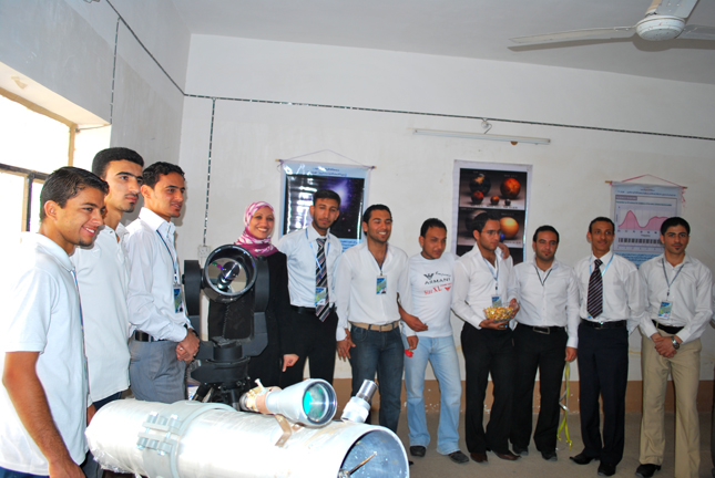  مركز الأبحاث بجامعة أهل البيت يقيم معرضاً فلكياً بمناسبة السنة الدولية لعلم الفلك