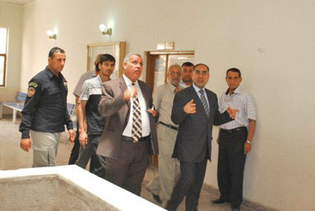  وكيل وزير التربية السيد عدنان ابراهيم في زيارة لجامعة أهل البيت عليهم السلام