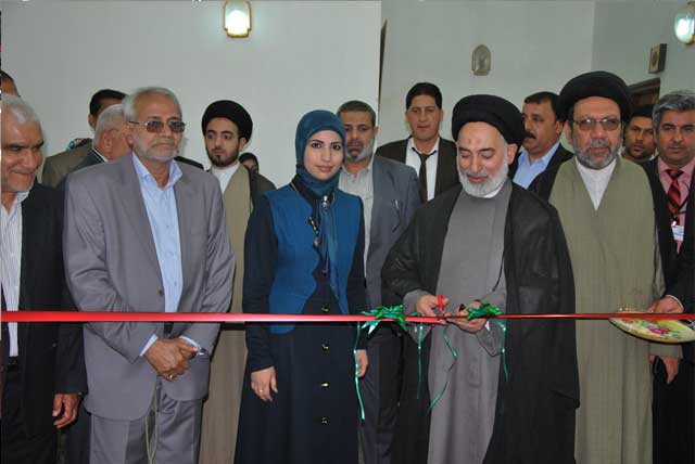 معرضا للأعمال الفنية ضمن فعاليات الأسبوع العلمي الثقافي في جامعة أهل البيت عليهم السلام