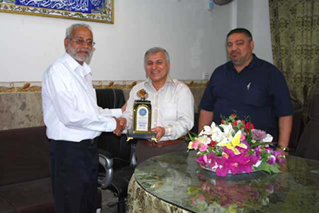 جائزة العتبة الحسينية المقدسة تقدم لجامعة أهل البيت عليهم السلام