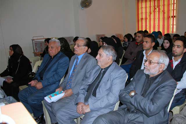 محاضرة عن علم اللغة وعرض فلم وثائقي في قسم اللغة الانكليزية