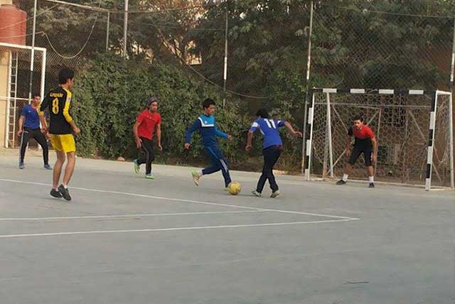 تدريب منتخب الجامعة لخماسي كرة القدم