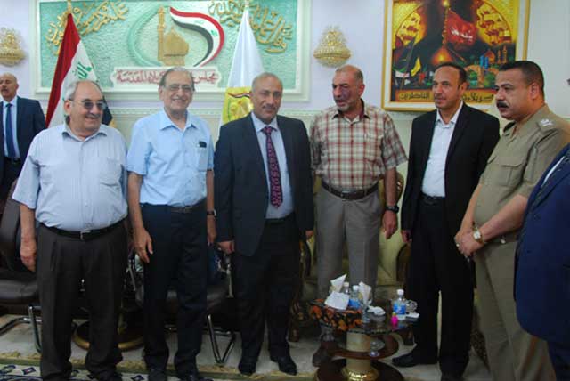 وفد جامعة اهل البيت عليهم السلام يبارك السيد محافظ كربلاء المقدسة ورئيس وأعضاء مجلس محافظة كربلاء المقدسة بمناسبة عيد الفطر المبارك