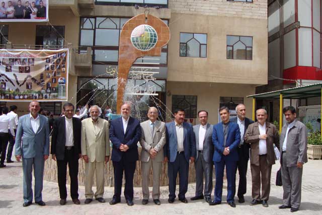 زيارة محافظ مدينة قزوين لجامعة أهل البيت عليهم السلام