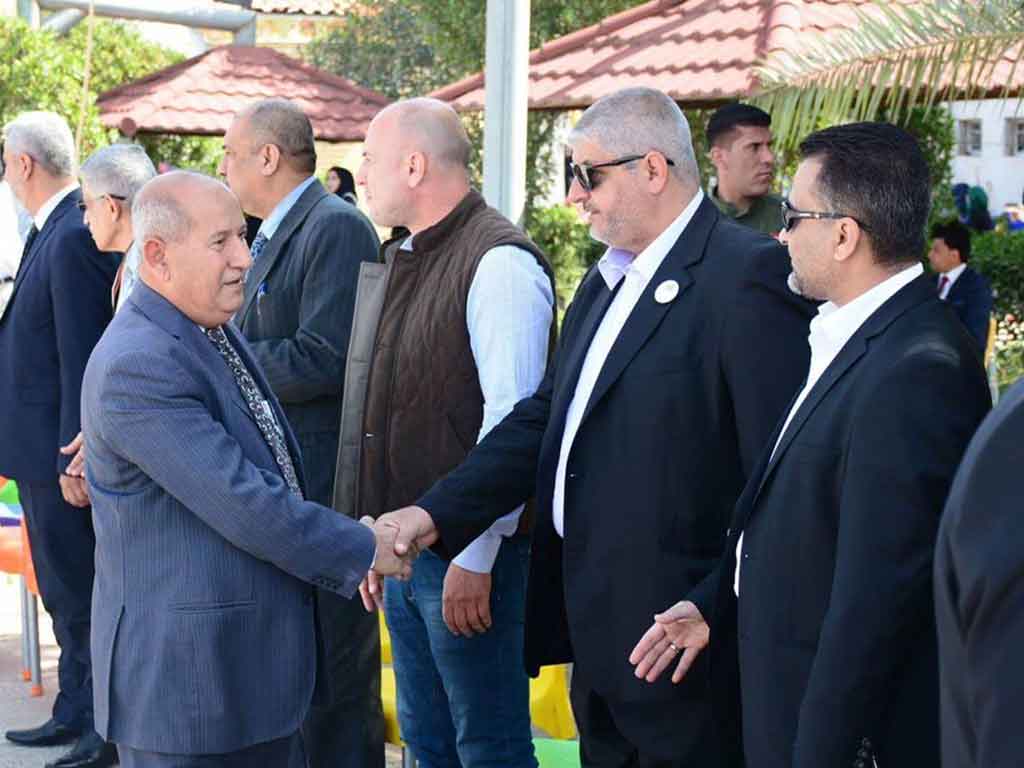 مشاركة طلبة جامعة اهل البيت عليهم السلام في وقفة تضامنية ضد التطرف و الارهاب في جامعة البصرة 