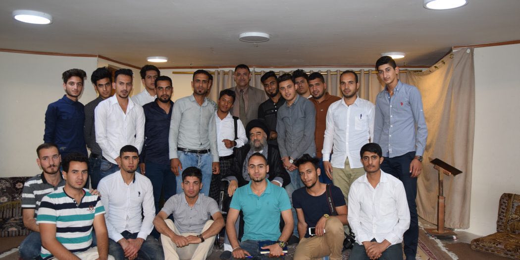 سماحة آية الله محمد تقي المدرسي لطلبة قسم الصحافة: لا تكونوا عبيدا وكونوا أحراراً  