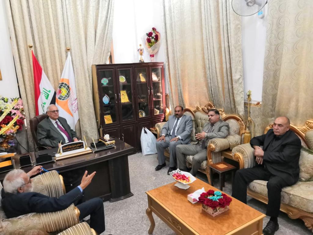 زيارة وفد من نقابة الاكاديميين العراقيين الى جامعة اهل البيت عليهم السلام 