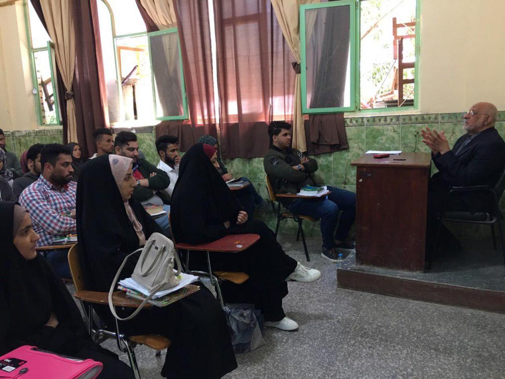 علاقة أولياء أمور الطلبة بالجامعة