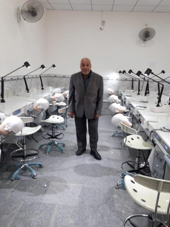 عميد كلية طب الأسنان يتفقد  مختبري الفانتوم والاشعة