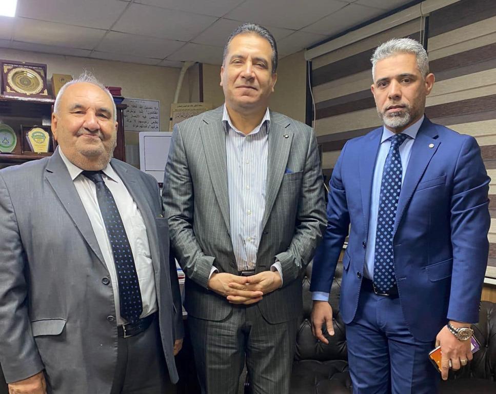 مساعد رئيس جامعة اهل البيت (ع) للشؤون العلمية الاستاذالدكتور لبنان هاتف الشامي يلتقي السيد مستشار الوزارة الاستاذ الدكتور علاء عبد الحسن والسيد مدير عام دائرة البعثات والعلاقات الثقافية الدكتور حازم