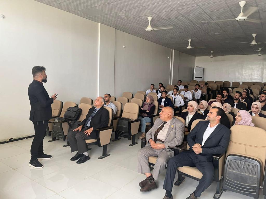 كلية طب الأسنان في جامعة اهل البيت عليهم السلام تقيم  العديد من المحاضرات والورش وبمختلف الفروع ضمن فعاليات الاسبوع العلمي و الثقافي