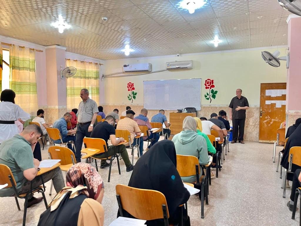 الامتحانات في كلية القانون