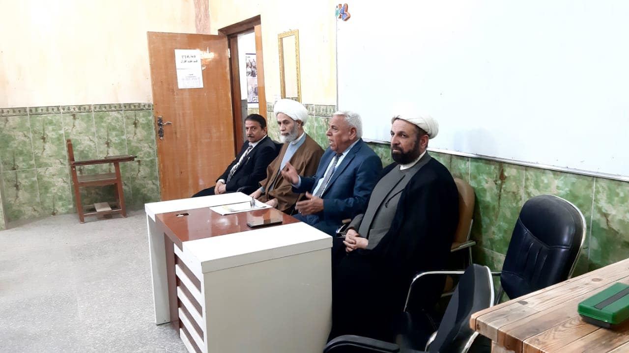 ندوة بعنوان كيفية التعامل مع حفلات التخرج في الجامعات