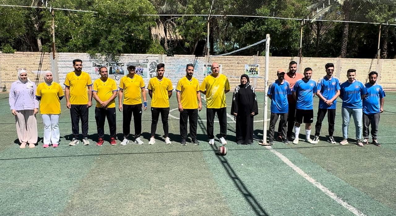 مباراة استعراضيه بالكرة الطائرة