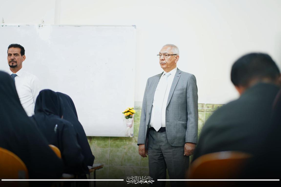 جانب مصور من الامتحانات الخاصة بكليات جامعة اهل البيت عليهم السلام